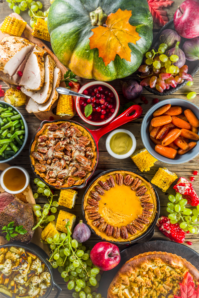 Navigating the Holiday Feasts: How to Stick to Healthy Eating