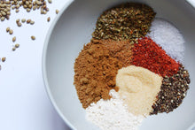 Load image into Gallery viewer, Sazón Spice Blend- 4oz. Value Size
